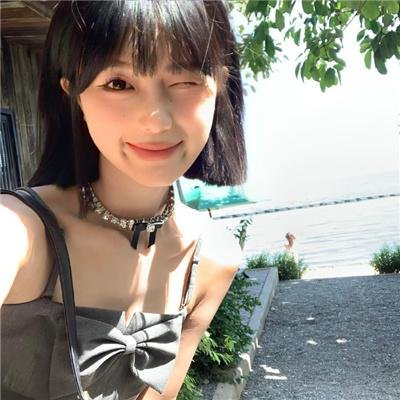 女人在家